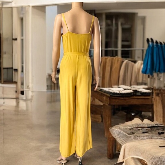 Forever 21 Wide Jumpsuit - Picture 3 of 4